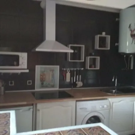 Pelitron Apartment *
